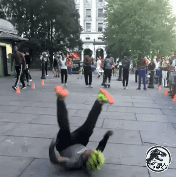 9d7b6162d2cd4bf0b291cae922710bf9_1465394281_3262.gif
