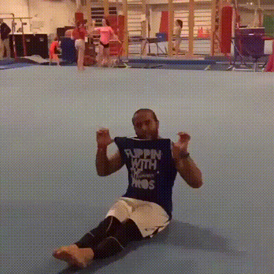 357217831a2185ef95a305cd5ef45abf.gif