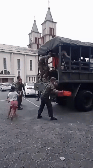 1000055195.gif