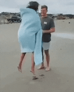 bf0bdbc85e71820c9267c59c93db4b21e20bc36b.gif