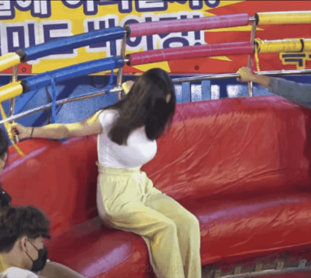 d6891170b7576e990a5458267933143efc7f84fe.gif