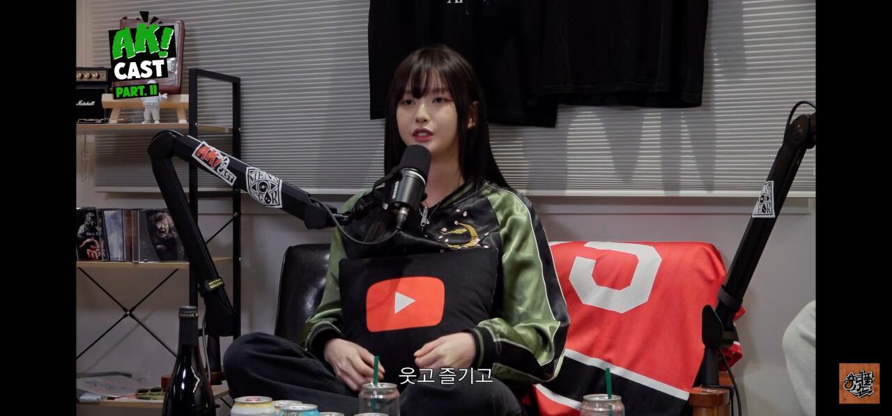Screenshot_20260211_074658_YouTube.jpg
