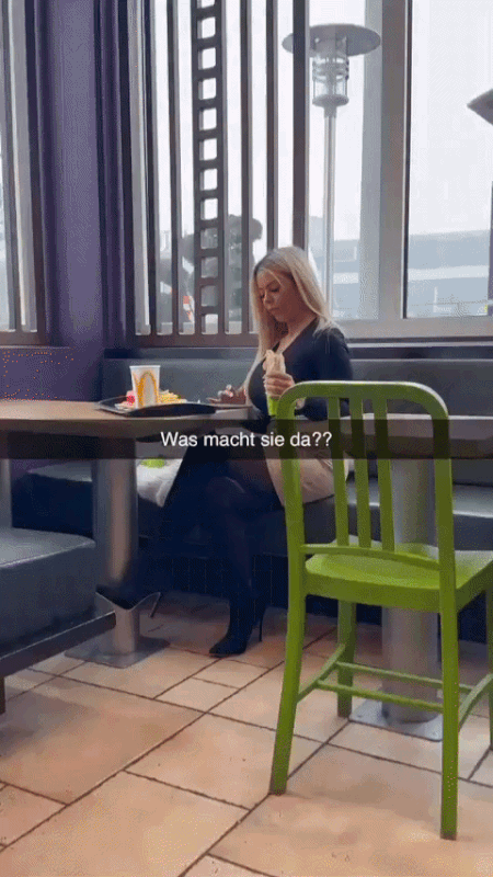 ezgif-273424082667f7b8.gif