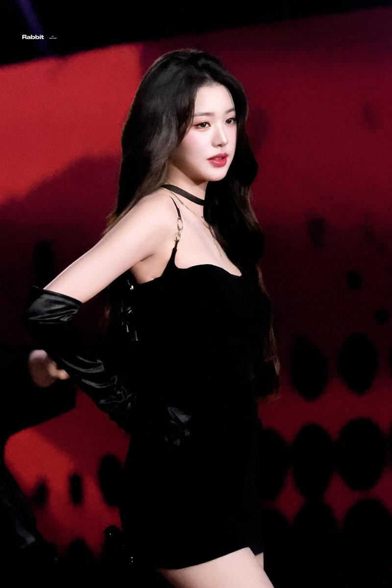 241220-Wonyoung-at-KBS-Song_Festival-1.jpg