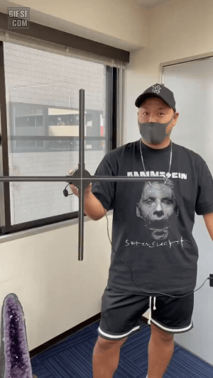 1000058403.gif