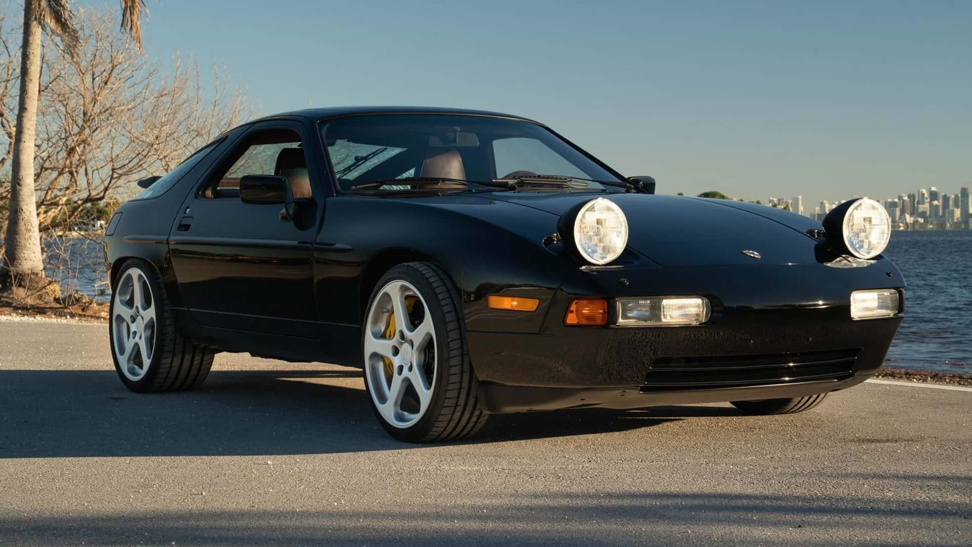 world-s-only-ruf-porsche-928-belonged-to-ex-samsung-chairman-it-was-parked-in-a-time-capsule_9.jpg