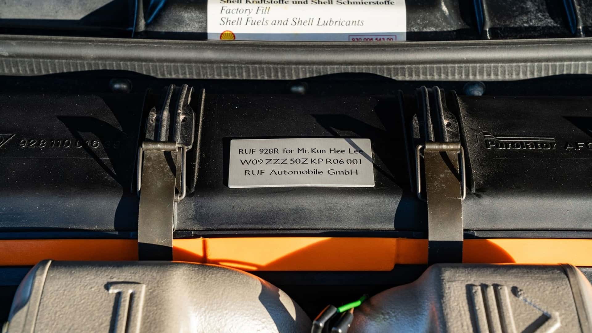 world-s-only-ruf-porsche-928-belonged-to-ex-samsung-chairman-it-was-parked-in-a-time-capsule_20.jpg