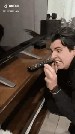 GIF_20260320_194739_333.gif
