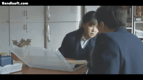 1801041ddea522198.gif