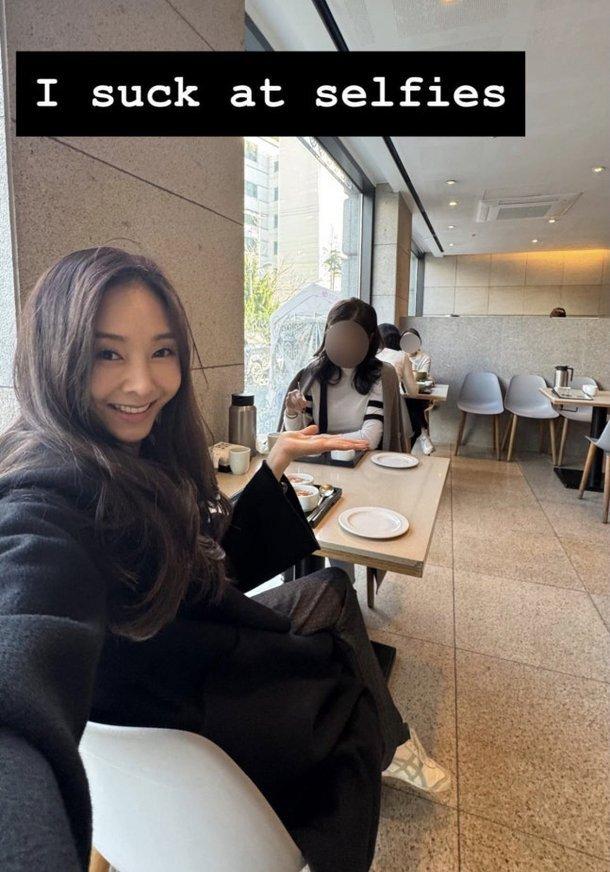 지나.jpg