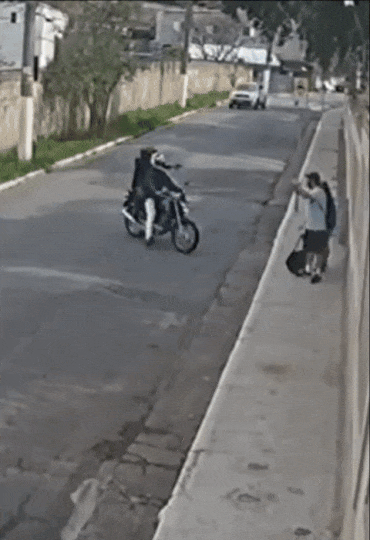 04.gif