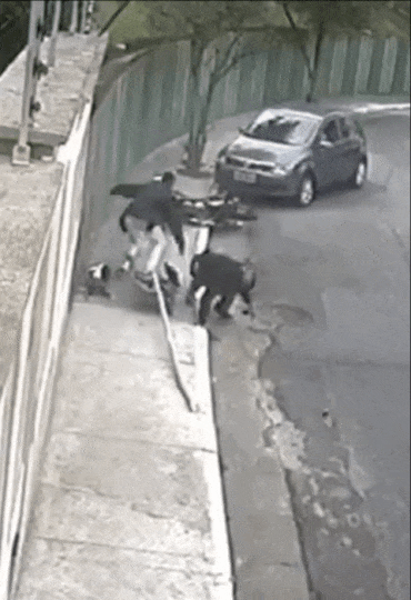 05.gif