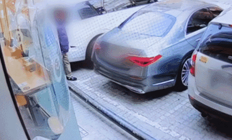 2049911613_HNQhkvRi_r5waLb9jfueBqx7O.gif