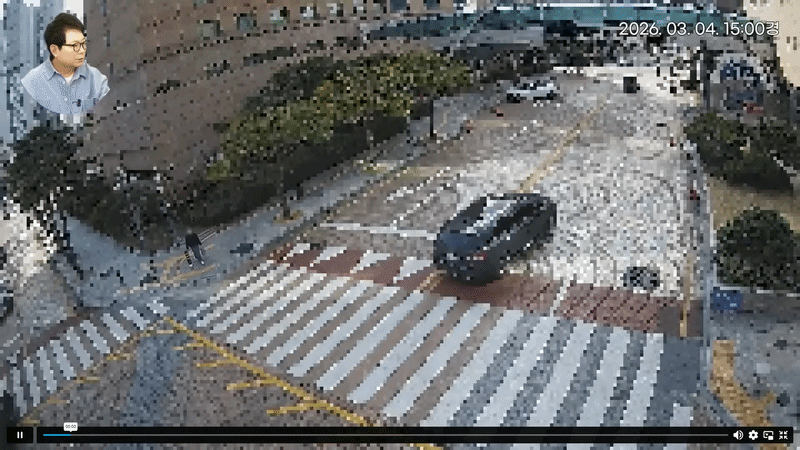 3696262278_ZrmHYJzC_VepuOhD93U8vo7Ny.gif