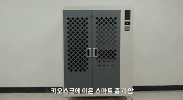 2b8bf43ba3fb4e39096e3d28749010c85727af66.gif