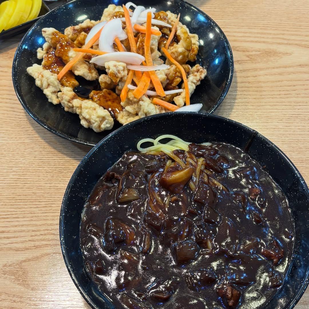 탕수육과 짜장면! 언제 먹어도 넘 맛있는 조합