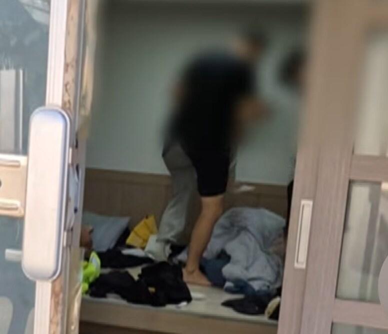 클릭하시면 원본 이미지를 보실 수 있습니다.