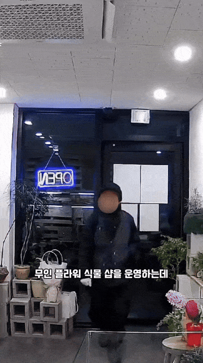 1000047901.gif
