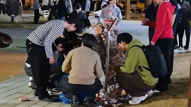 클릭하시면 원본 이미지를 보실 수 있습니다.