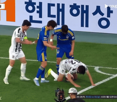 9755526873_486616_48f18294609a678467c42f4c07c931c2.gif