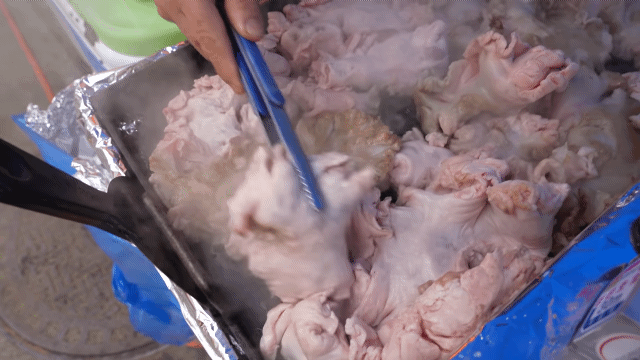 923405b9239c67ab02f351c1b81e84034a0e041e.gif