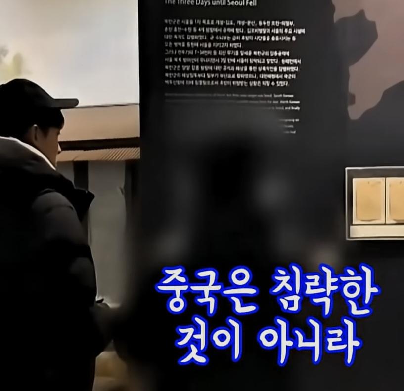 8893.jpg