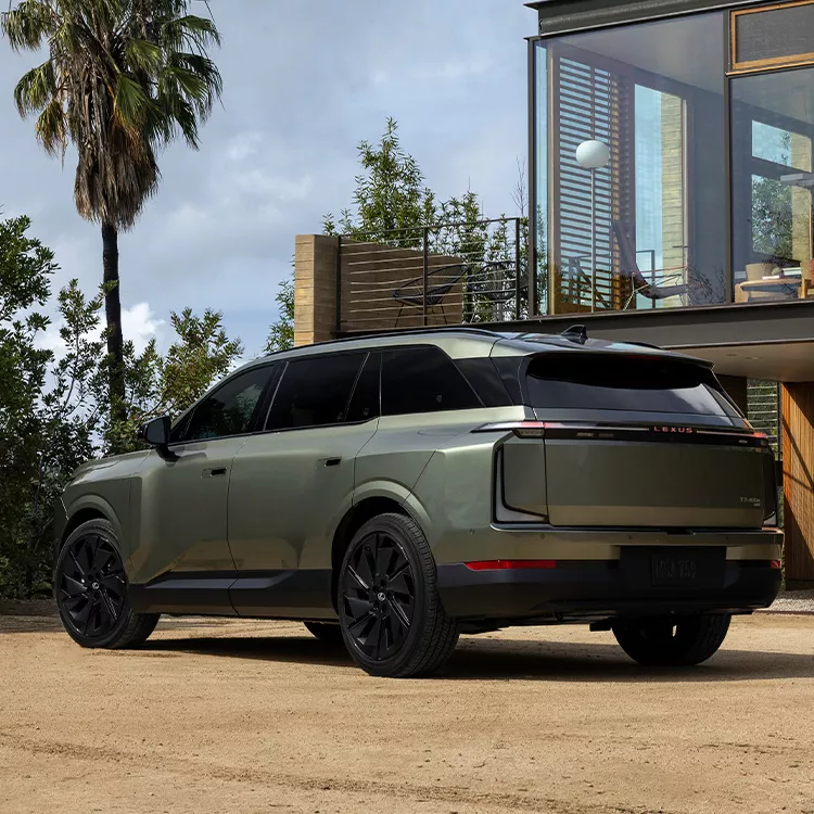 lexus-tz-hero-mobile-750x750-tz.webp
