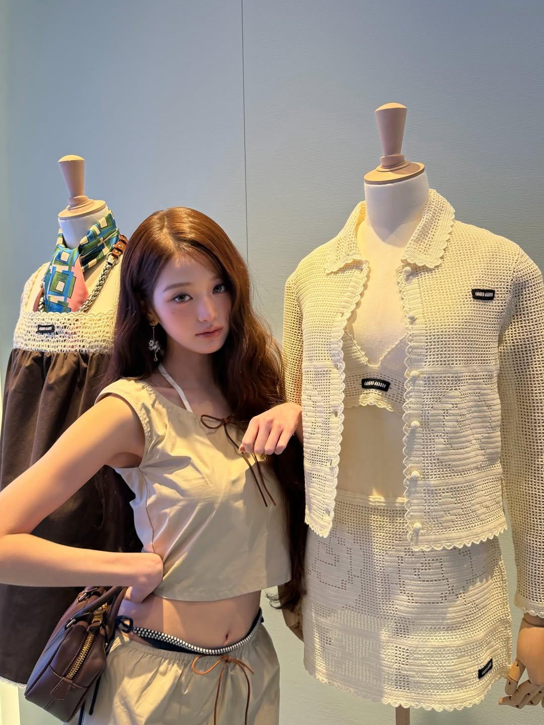너쫌맘에든다나랑같이다니장@miumiu#MIUMIU#MiuMiuClub(3).jpg