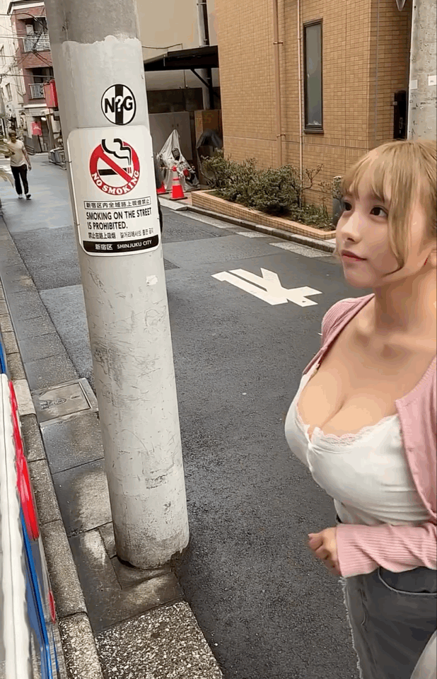 IMB_VnCNQT.gif