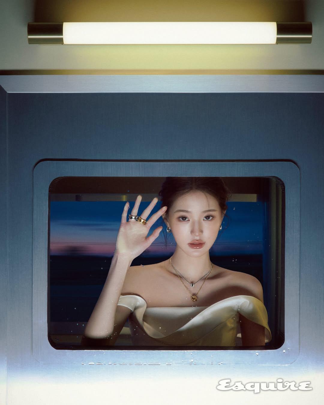 esquire.korea_20260520_p_3901132332636022423_9_3901106589944230094.jpg