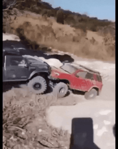 GIF_20260521_213639_056.gif
