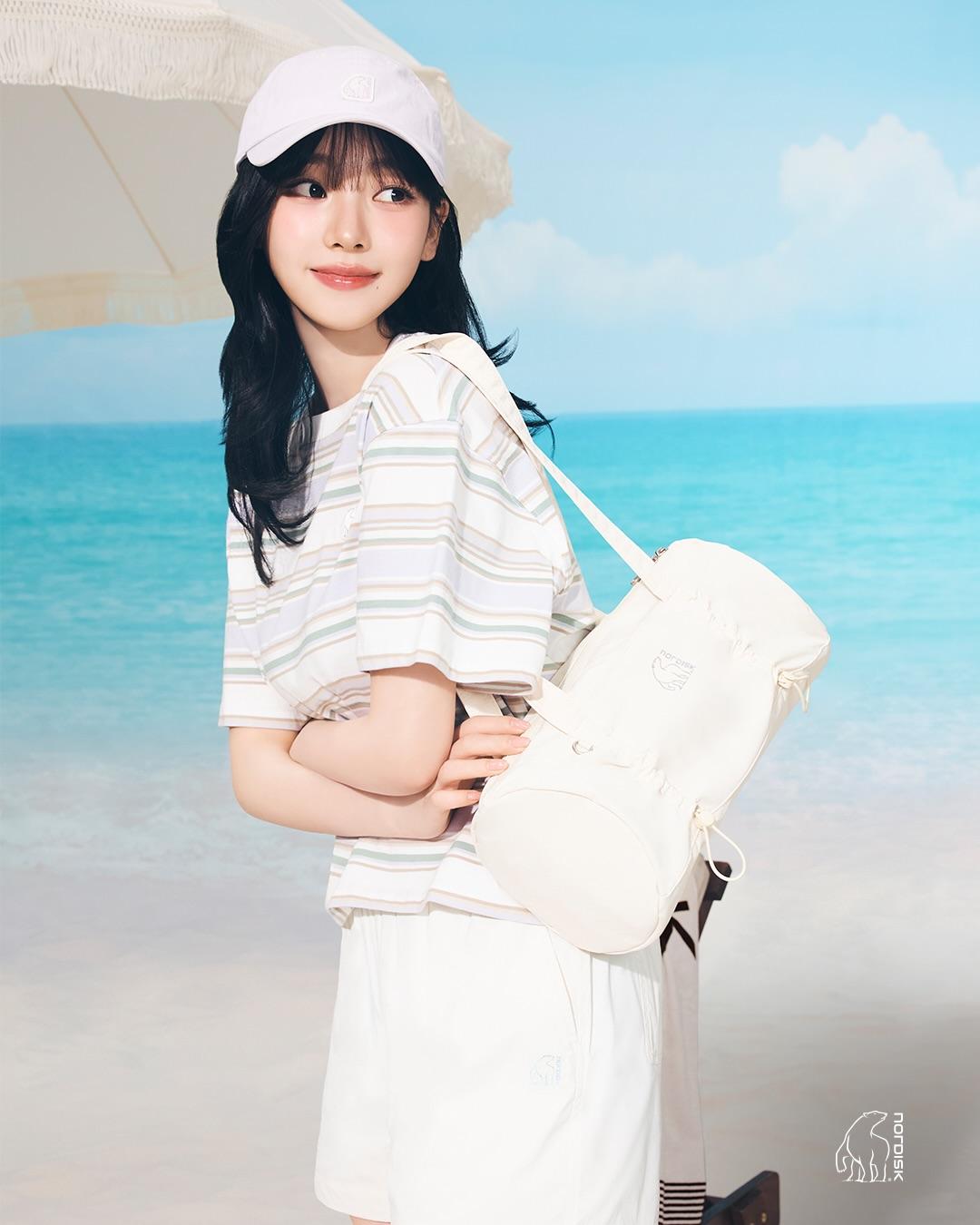 76C5C77B-A247-45FE-9ECC-7A7983318FAD.jpg