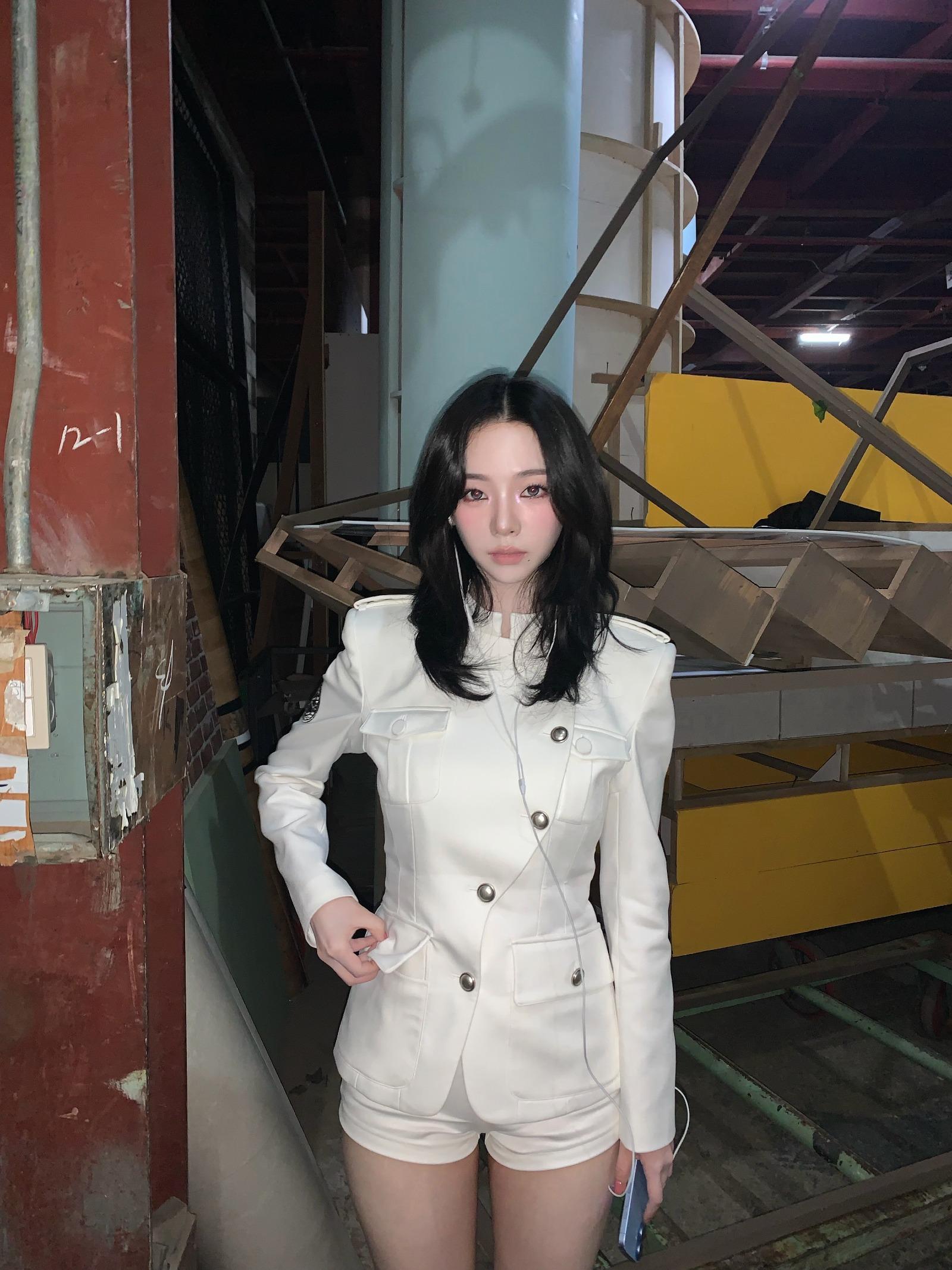 F5D25E3F-D3BD-45F5-989D-348028A670A6.jpg
