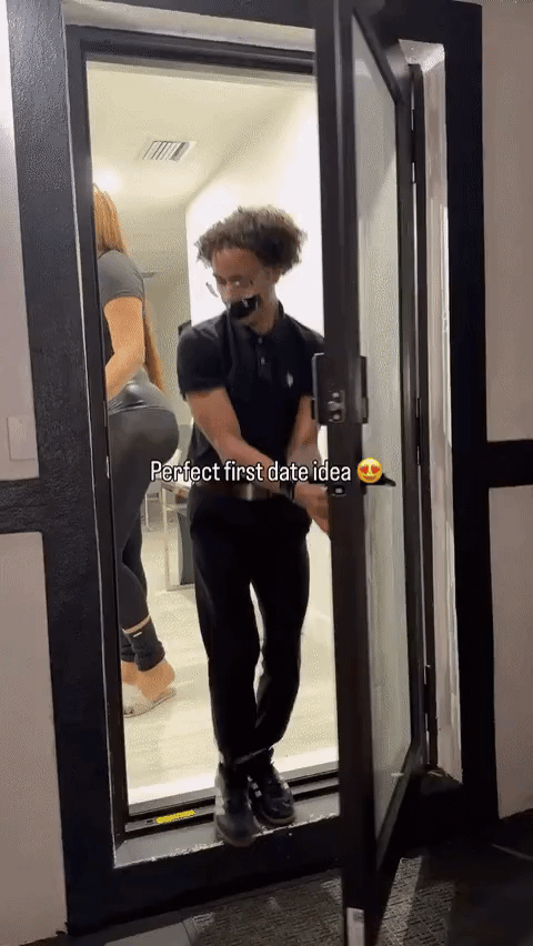 1000097499.gif