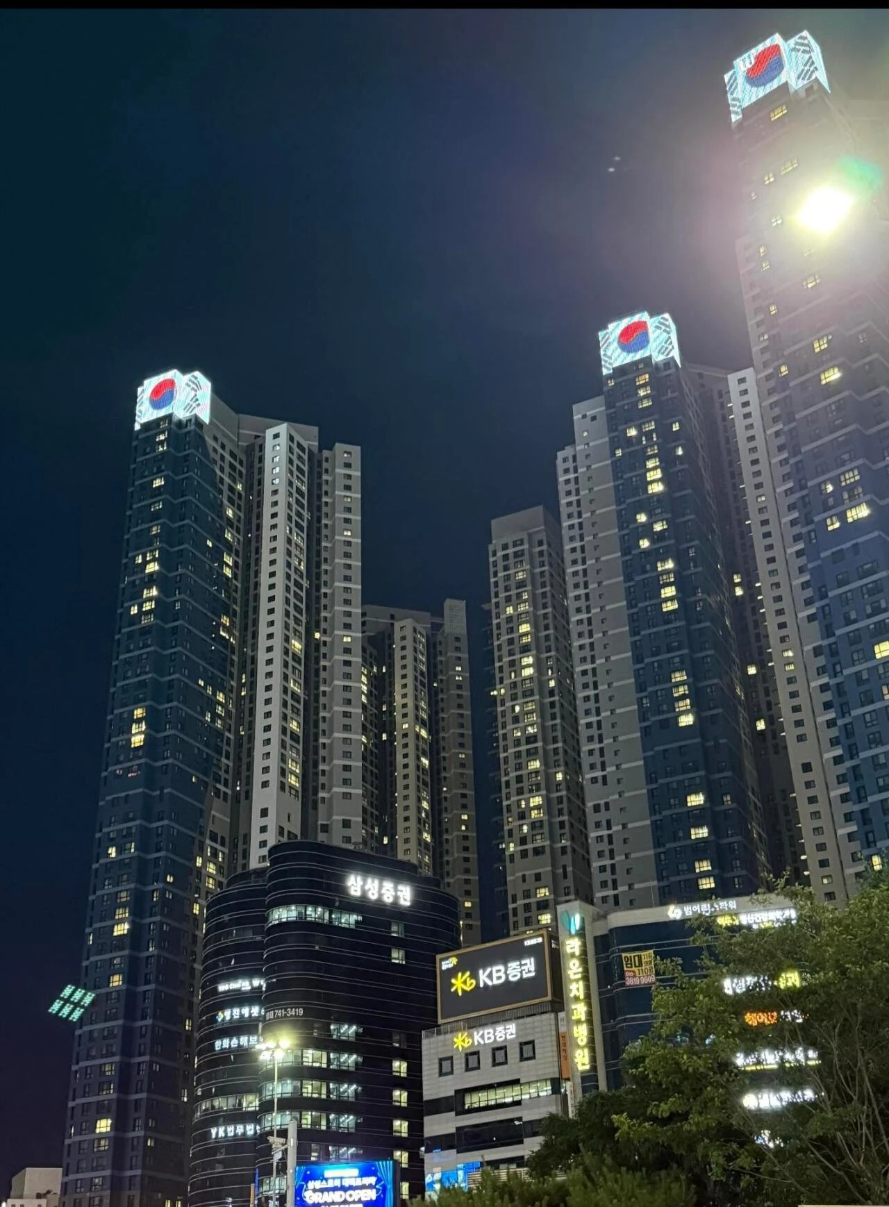 클릭하시면 원본 이미지를 보실 수 있습니다.