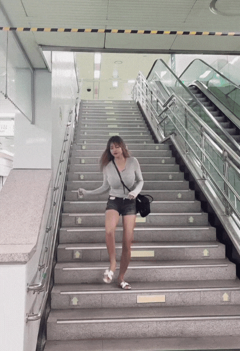 1000148553.gif