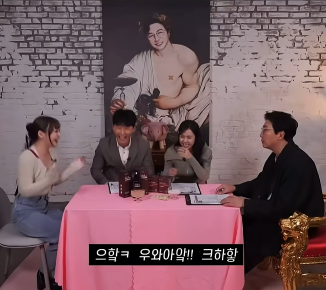 클릭하시면 원본 이미지를 보실 수 있습니다.