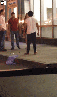 7b5a3a0a48bc88b93f0816514cc75305.gif