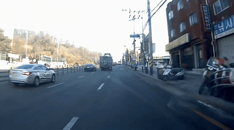 ClV5c52d8e90ee36.gif