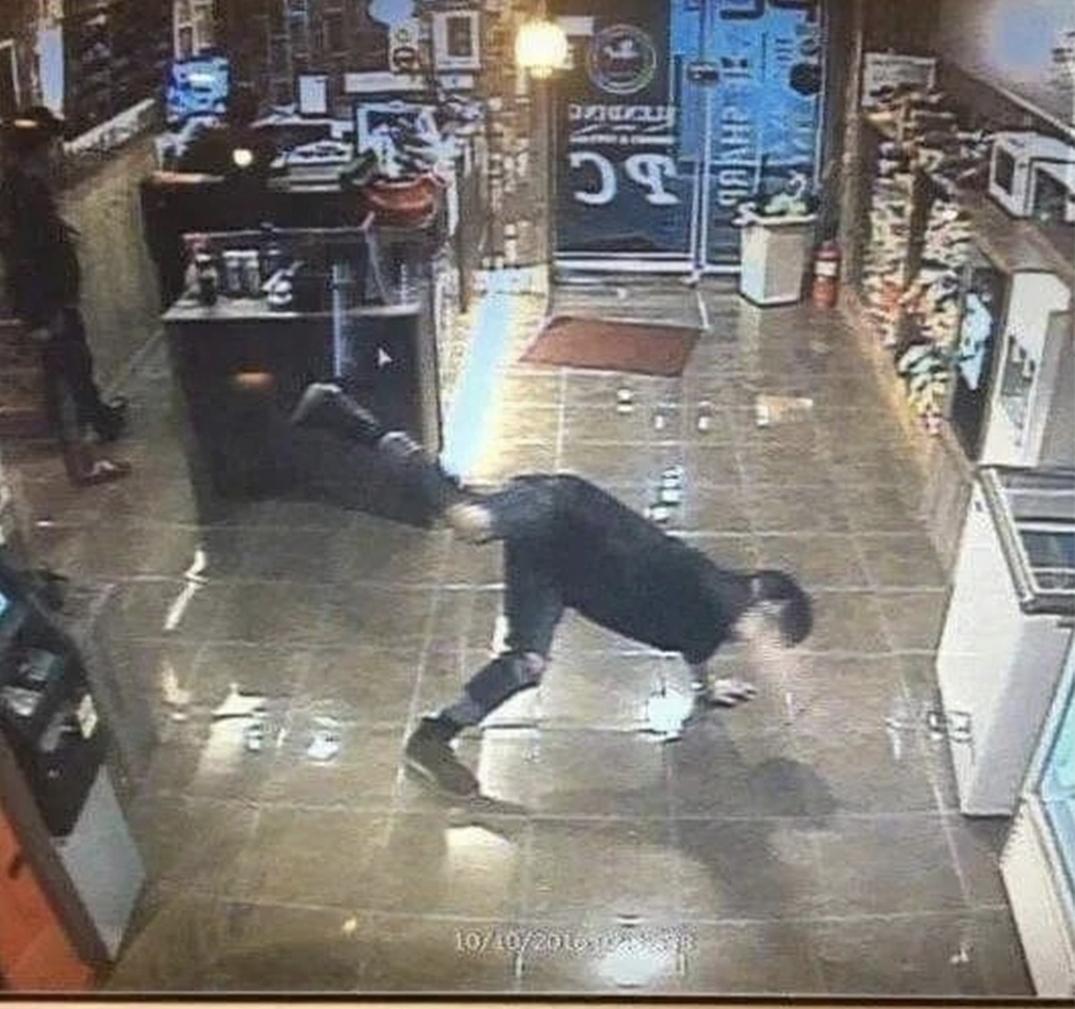 24719.jpg
