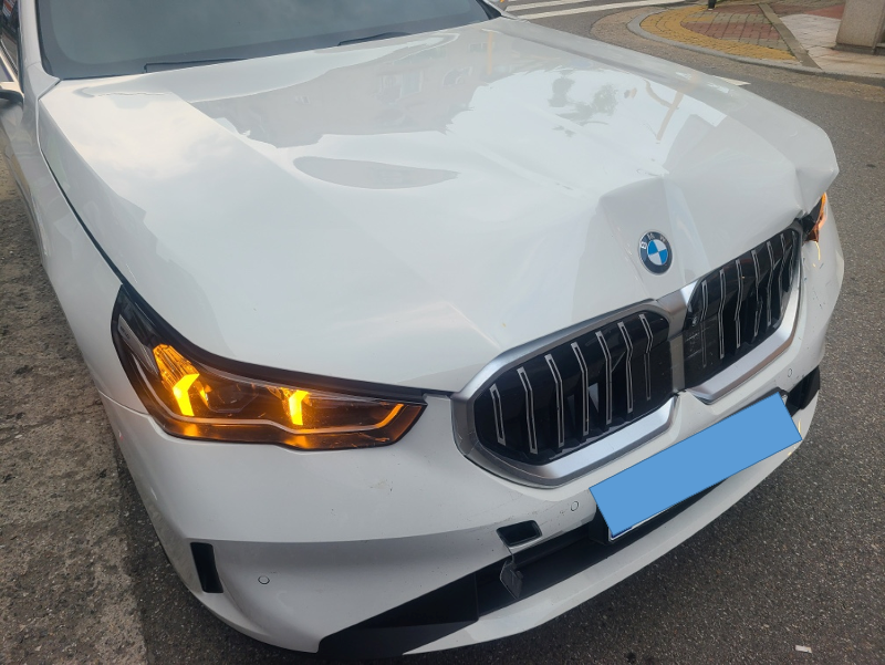 bmw520(3).png