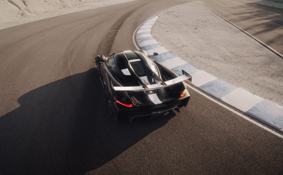 2026-koenigsegg-saidars-spear-14-685bff99b1b3d.jpg