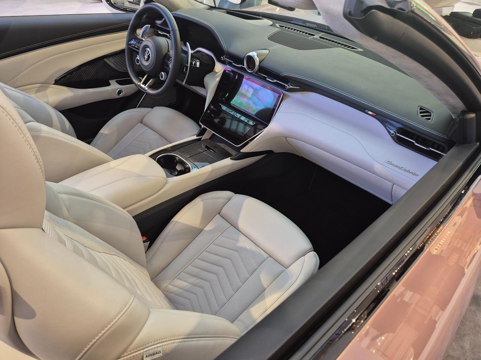 20250913_172326 그란카브리오실내 여의도IFC몰.jpg