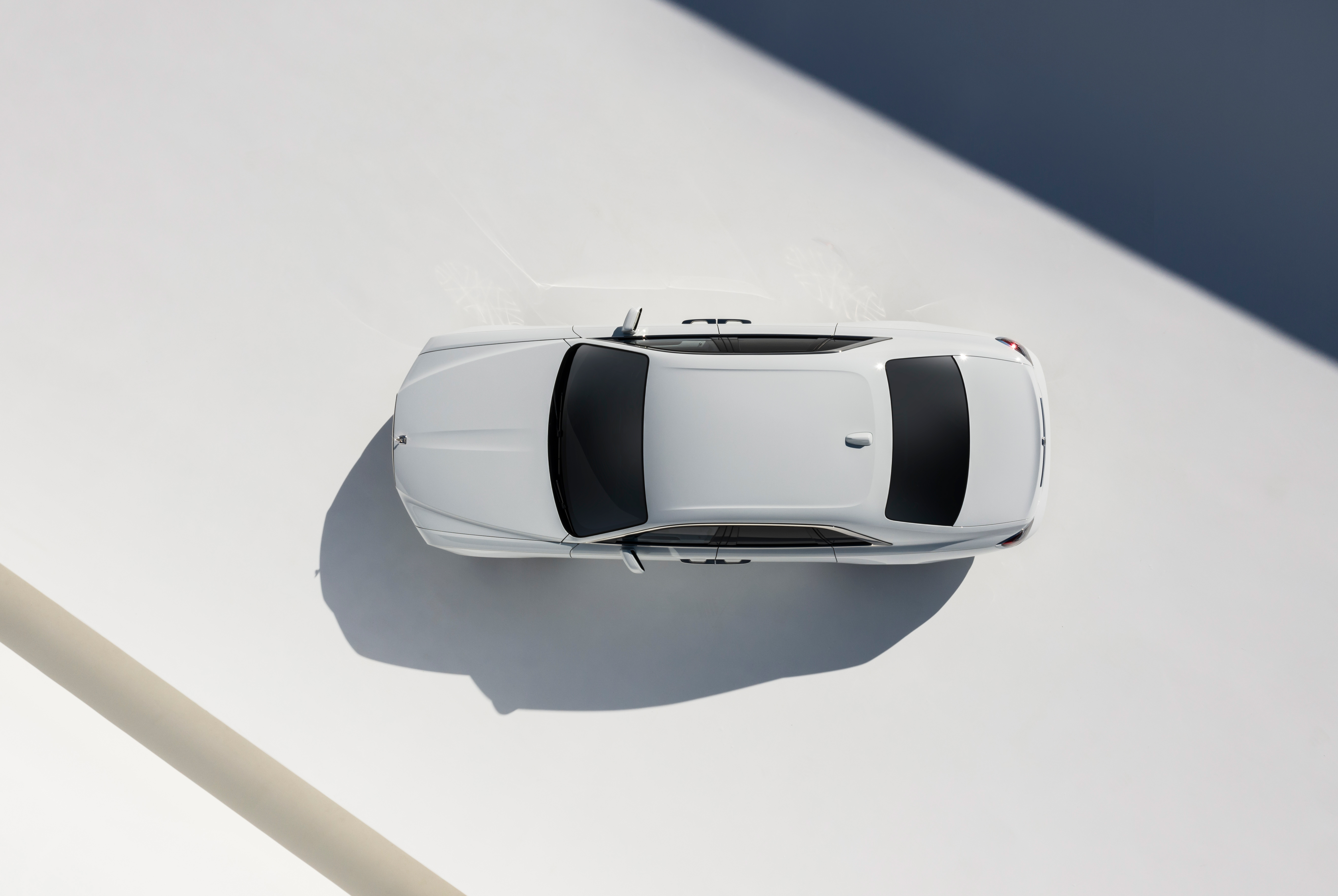 THE NEW ROLLS-ROYCE GHOST | 보배드림 국산차게시판