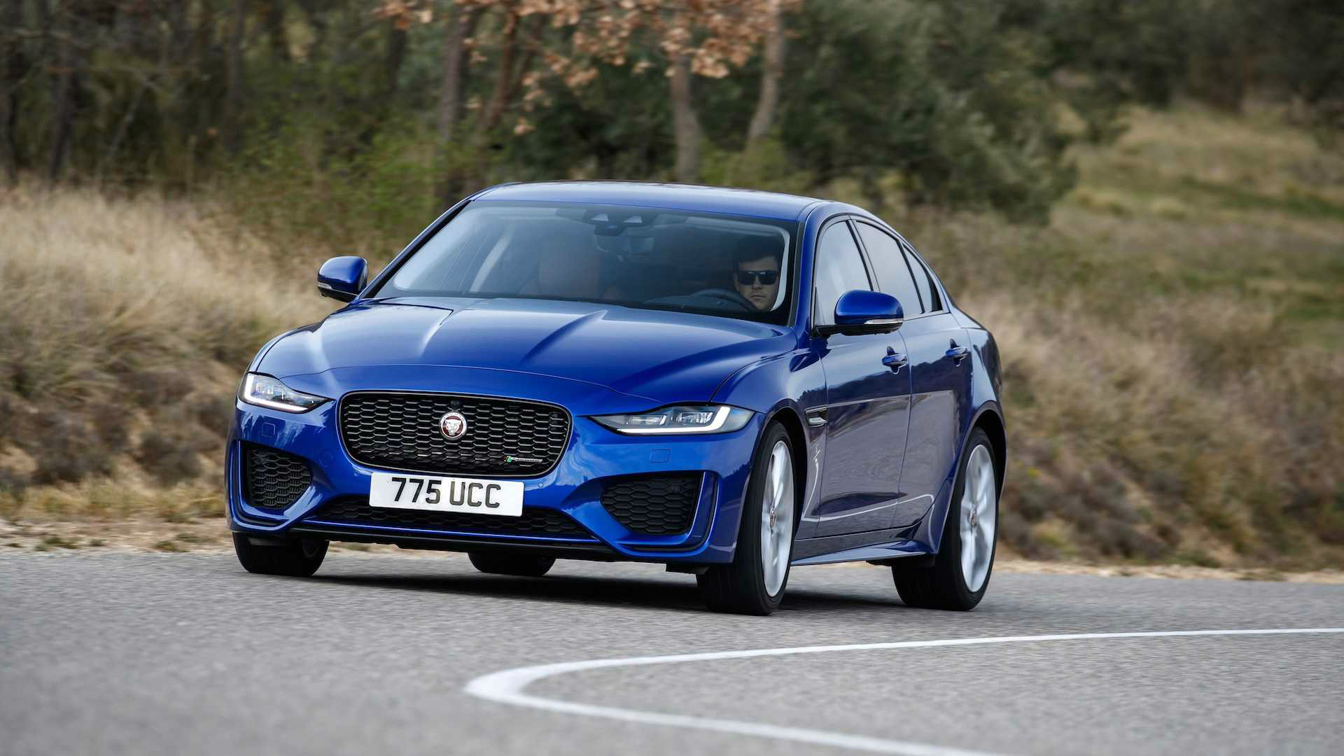 Jaguar xe 2021