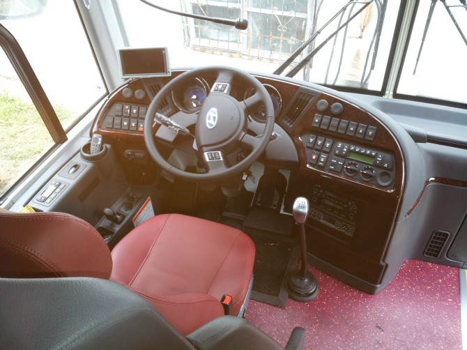 [충남고속]유니버스 28석 우등고속 신차 보배드림 트럭/버스/중기