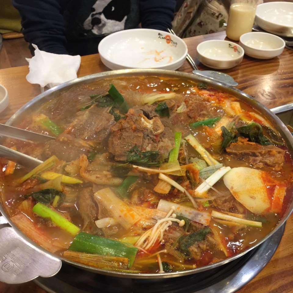 감자탕 먹으러 왔습니다 | 보배드림 국산차게시판