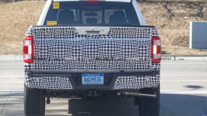 2021-ford-f-150-spy-shot-9.jpg