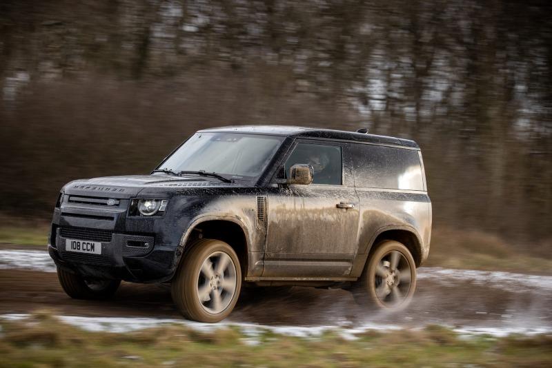 Land-Rover-Defender-V8-31.jpg