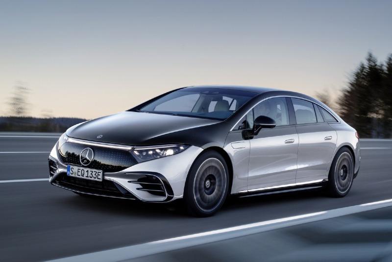 https___kr.hypebeast.com_files_2021_04_Mercedes-benz-new-electric-luxury-sedan-eqs-design-spec-info-1.jpg